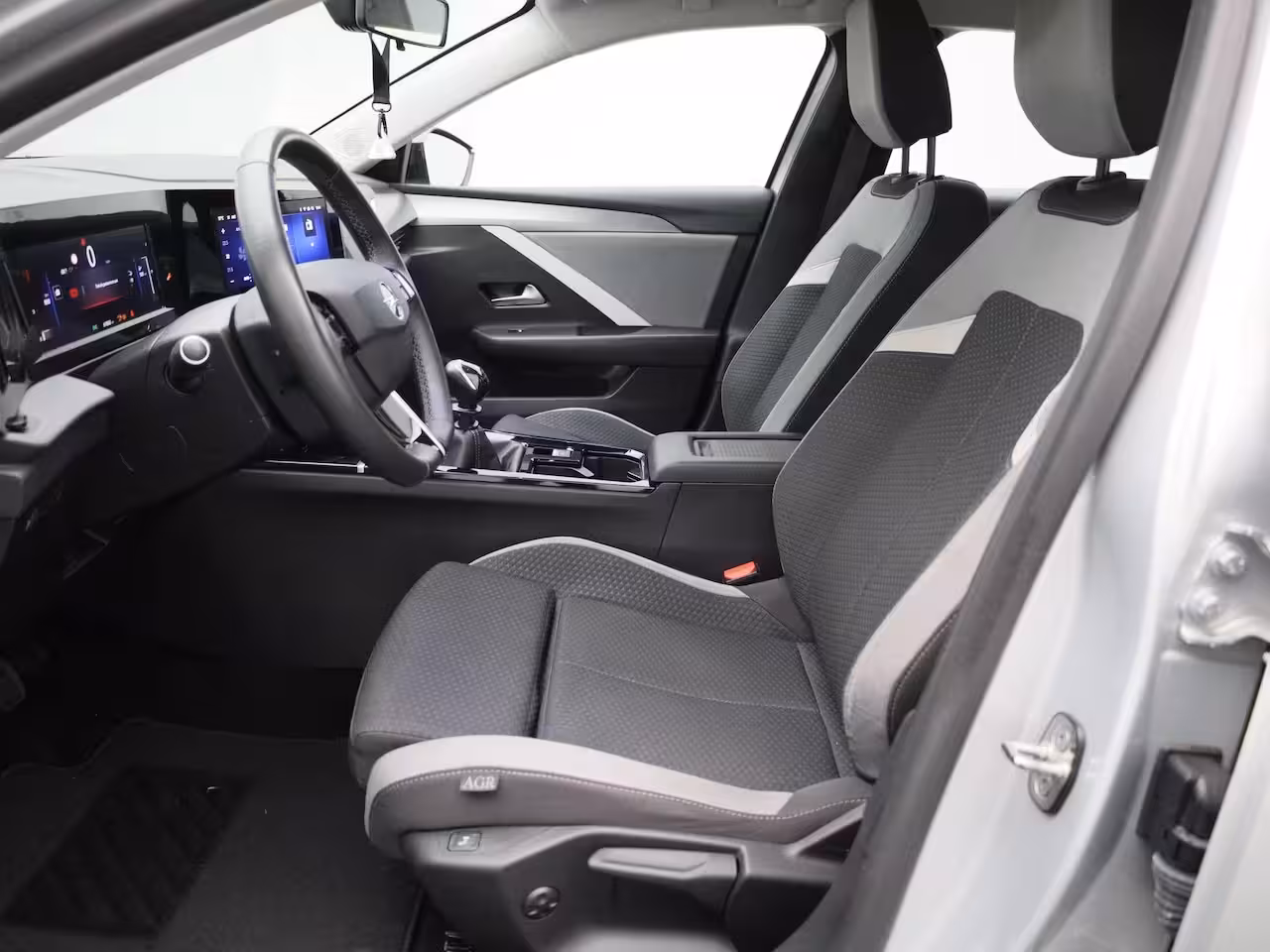 Opel Astra Sports Tourer 1.2 Edition | Navigatie | Camera | Stoelverwarming|