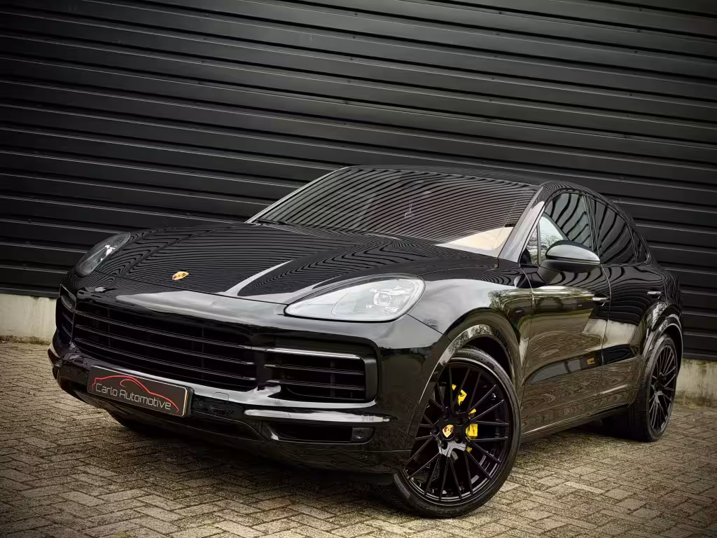 Porsche Cayenne Coupé 3.0 E-Hybrid PANO