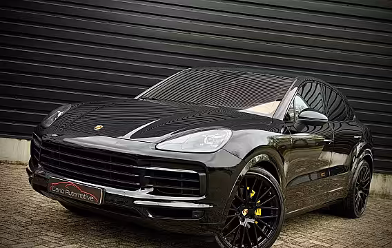Porsche Cayenne Coupé 3.0 E-Hybrid PANO