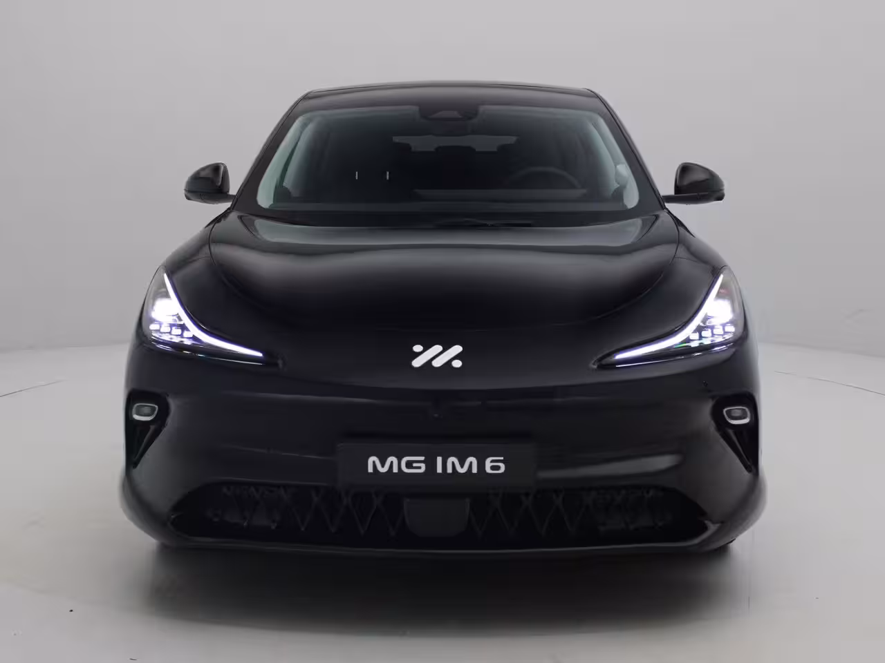 MG IM6 100 Performance AWD |Apple Carplay/Android auto|4 Wiel besturing | 800V Technologie | 752P