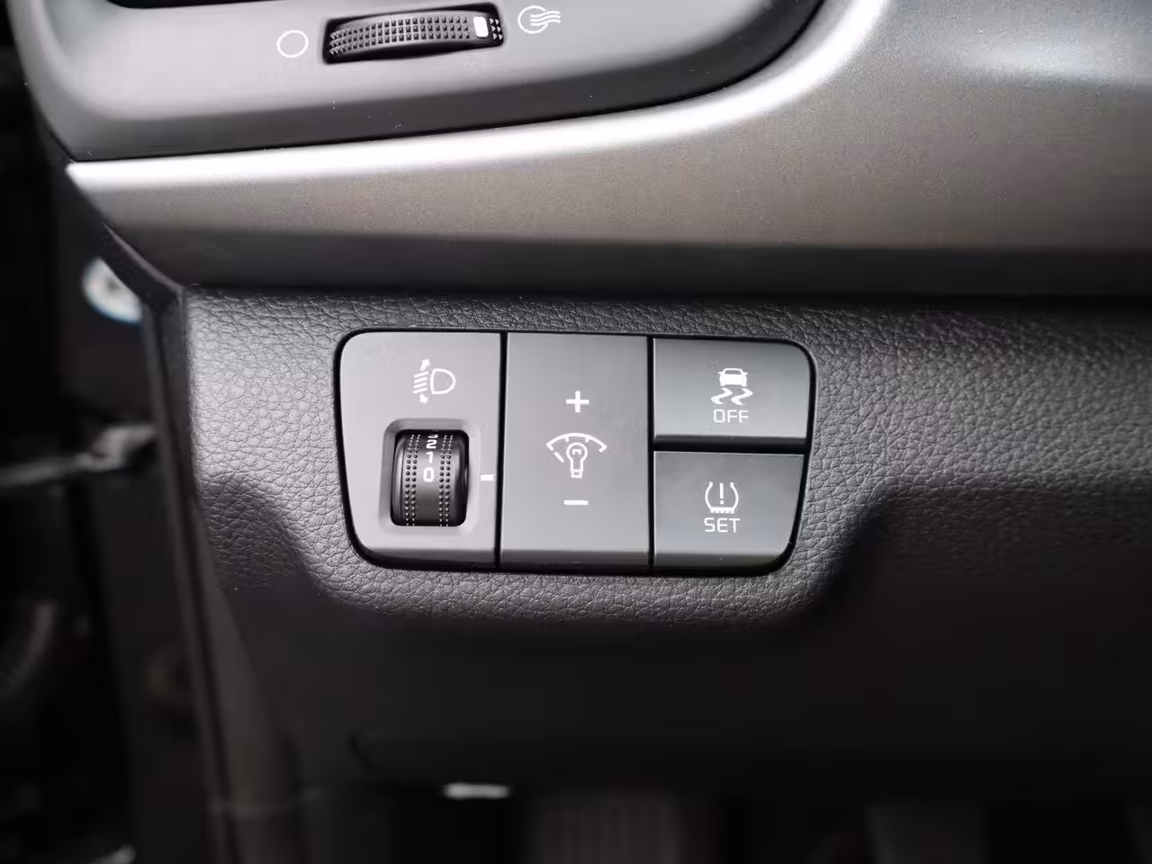 Kia Rio 1.0 TGDI DynamicLine Airco | Bluetooth | Radio