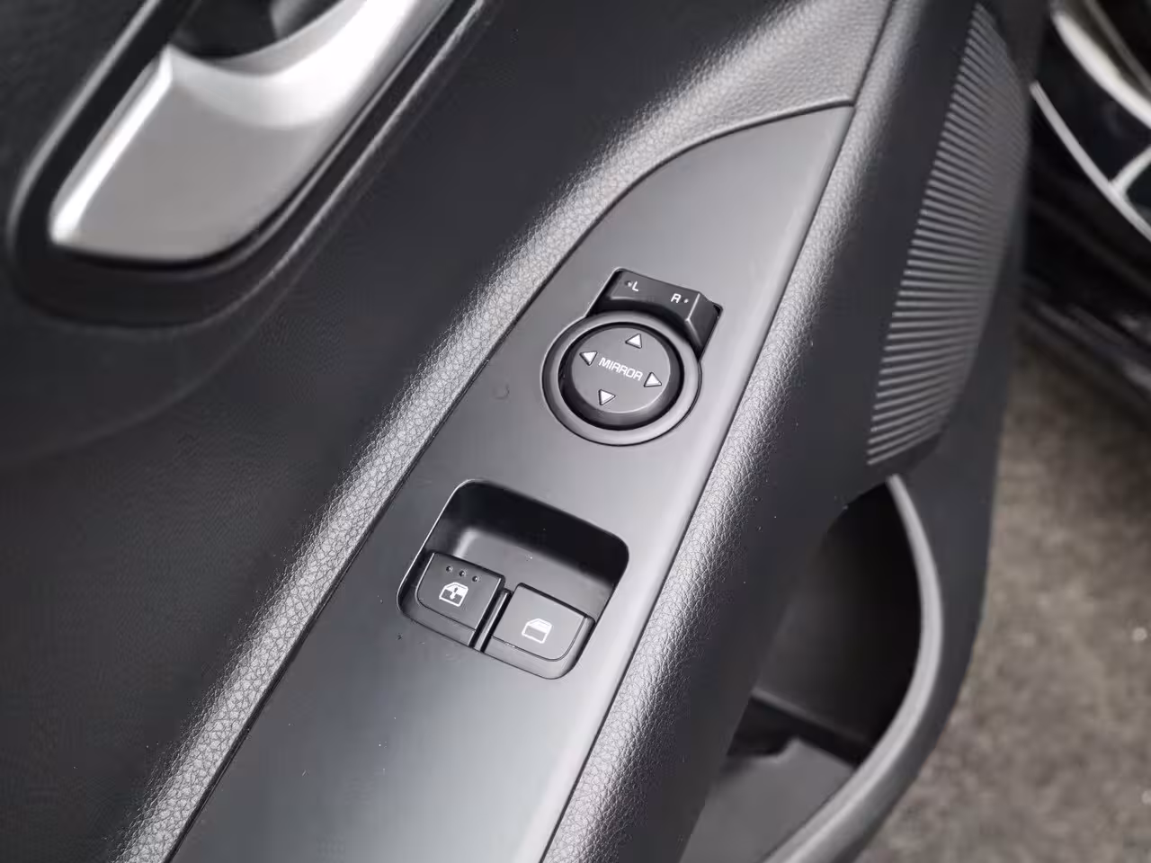 Kia Rio 1.0 TGDI DynamicLine Airco | Bluetooth | Radio