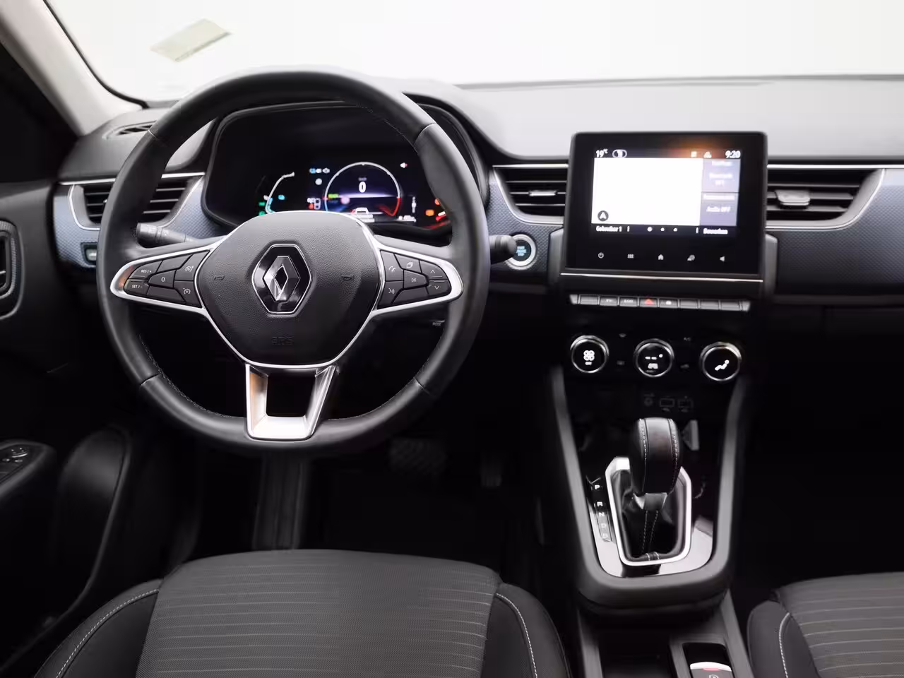 Renault Arkana 1.6 E-Tech hybrid 145 evolution | TREKHAAK | CAMERA | NAVIGATIE | KEY-LESS