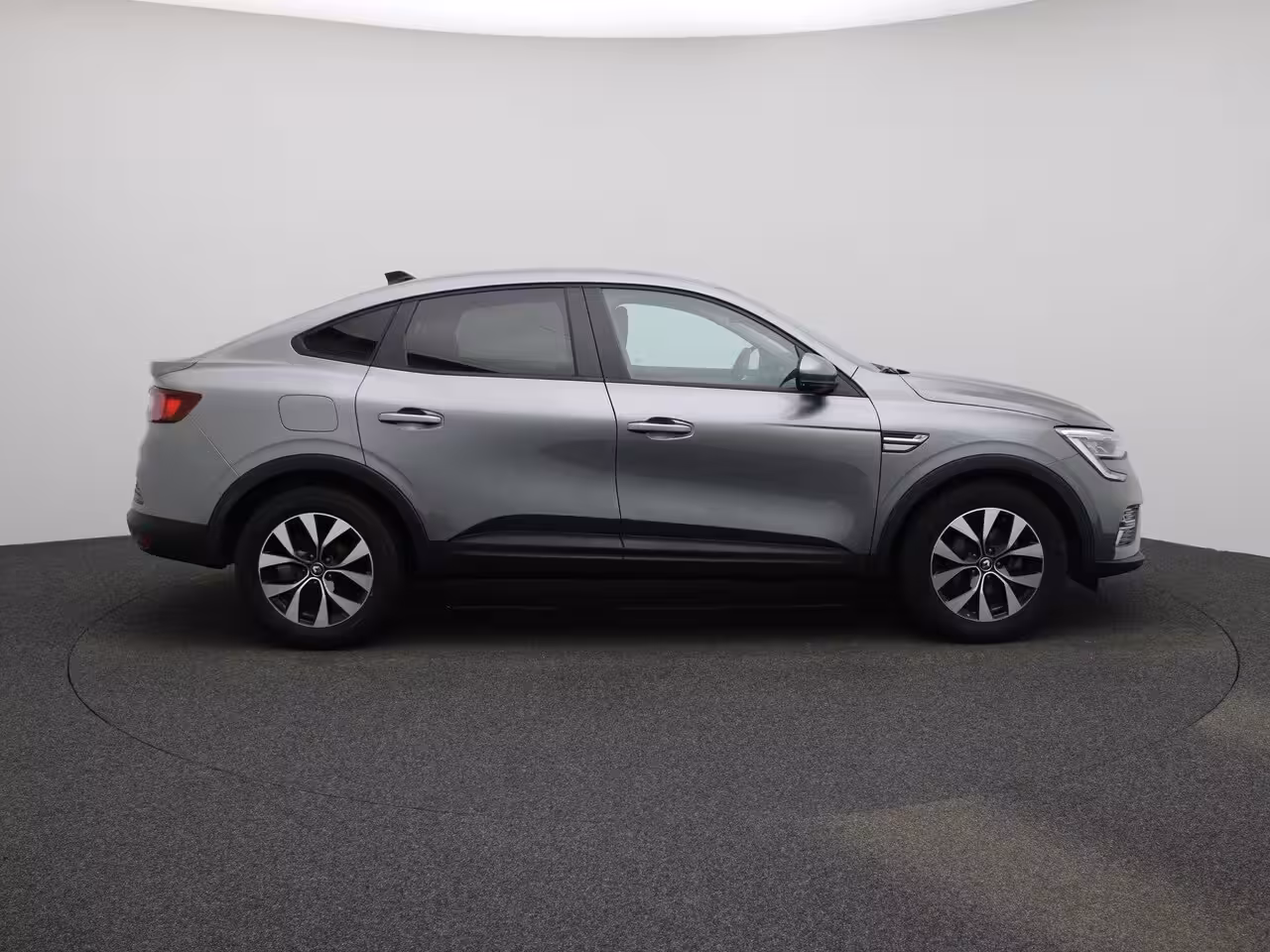 Renault Arkana 1.6 E-Tech hybrid 145 evolution | TREKHAAK | CAMERA | NAVIGATIE | KEY-LESS