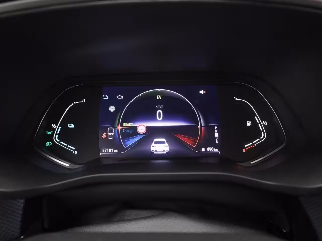 Renault Arkana 1.6 E-Tech hybrid 145 evolution | TREKHAAK | CAMERA | NAVIGATIE | KEY-LESS