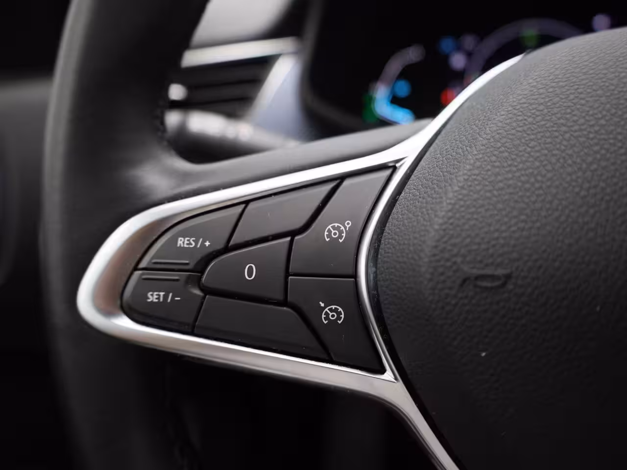Renault Arkana 1.6 E-Tech hybrid 145 evolution | TREKHAAK | CAMERA | NAVIGATIE | KEY-LESS