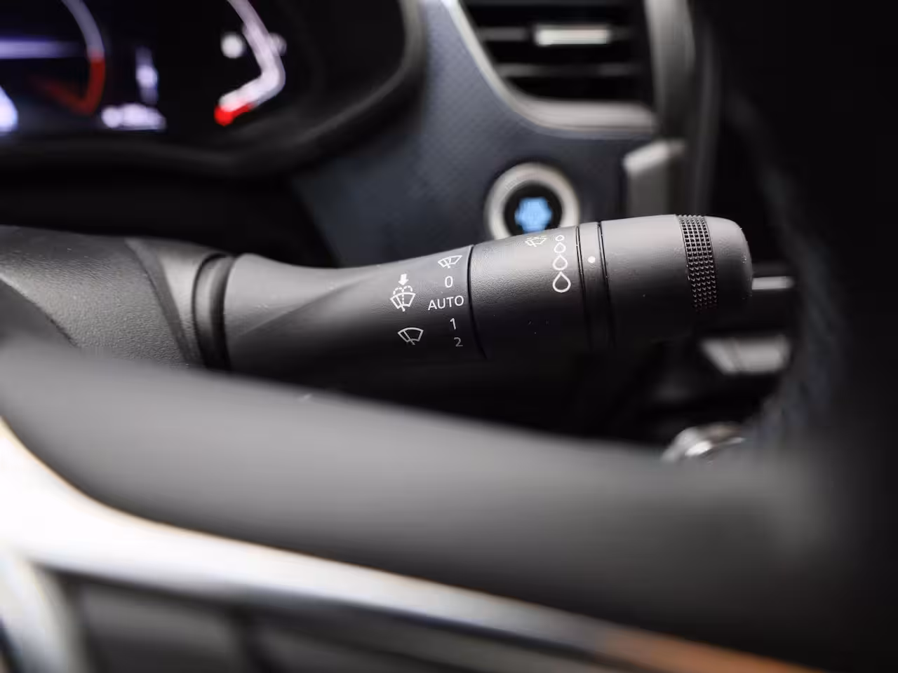 Renault Arkana 1.6 E-Tech hybrid 145 evolution | TREKHAAK | CAMERA | NAVIGATIE | KEY-LESS