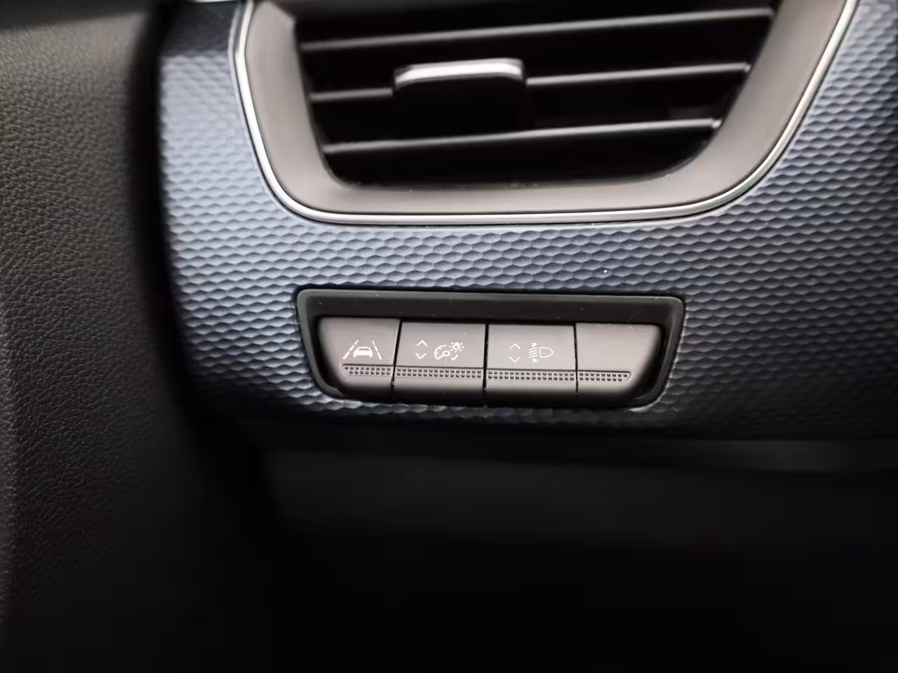 Renault Arkana 1.6 E-Tech hybrid 145 evolution | TREKHAAK | CAMERA | NAVIGATIE | KEY-LESS