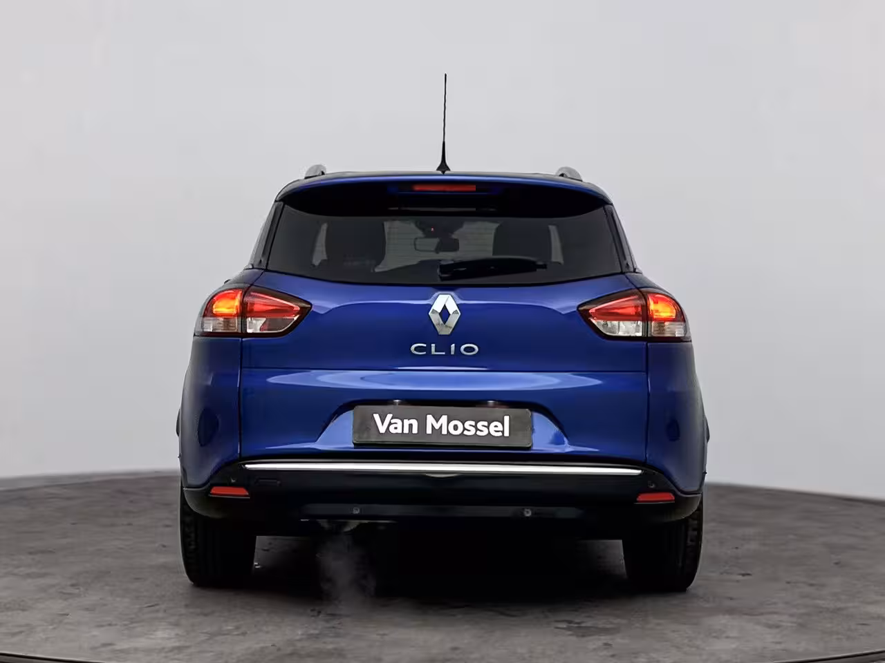 Renault Clio Estate 1.2 TCe 120Pk Intens | Climate Control | Navigatie | Cruise Control | Parkeersensoren incl