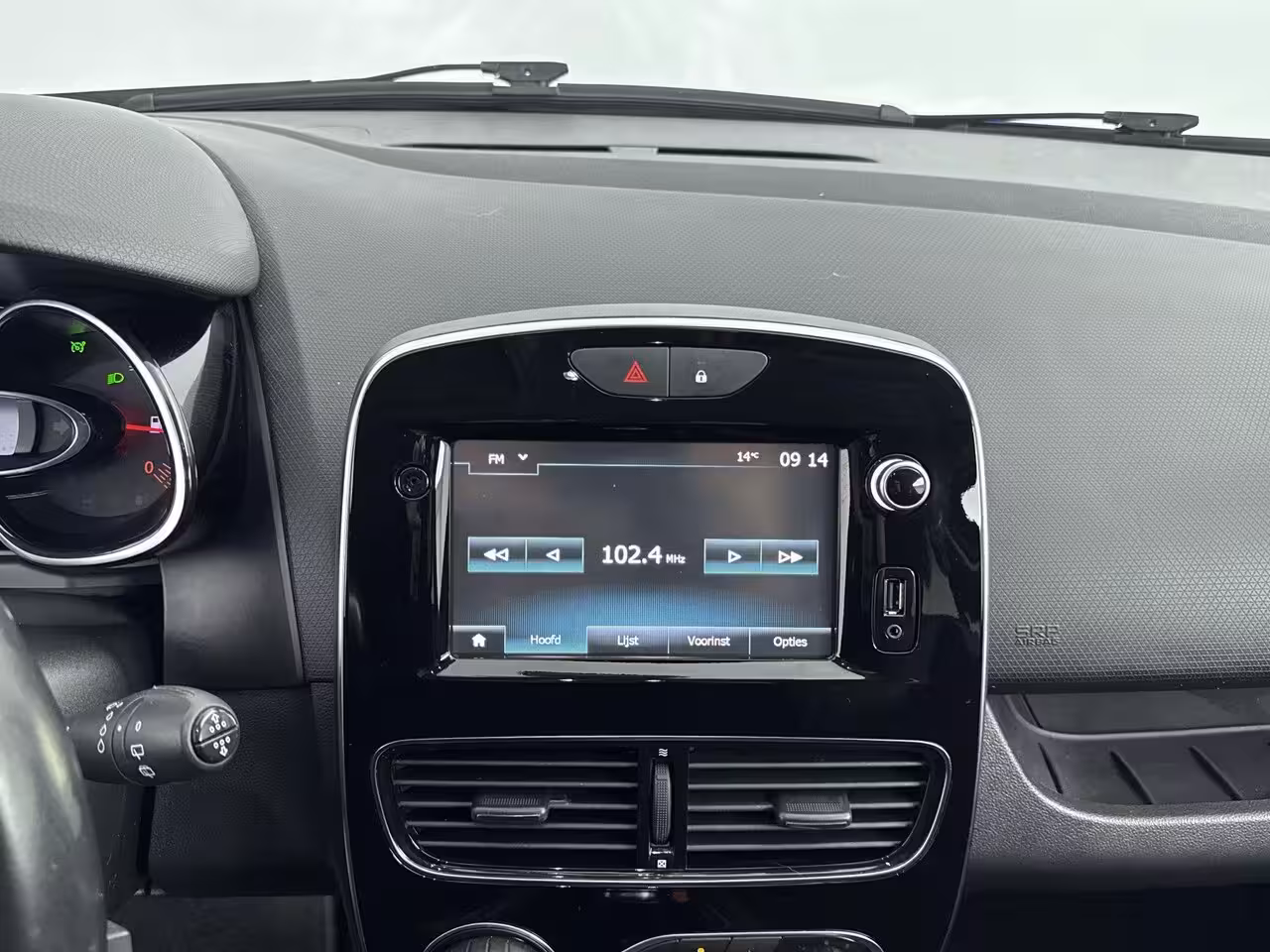 Renault Clio Estate 1.2 TCe 120Pk Intens | Climate Control | Navigatie | Cruise Control | Parkeersensoren incl