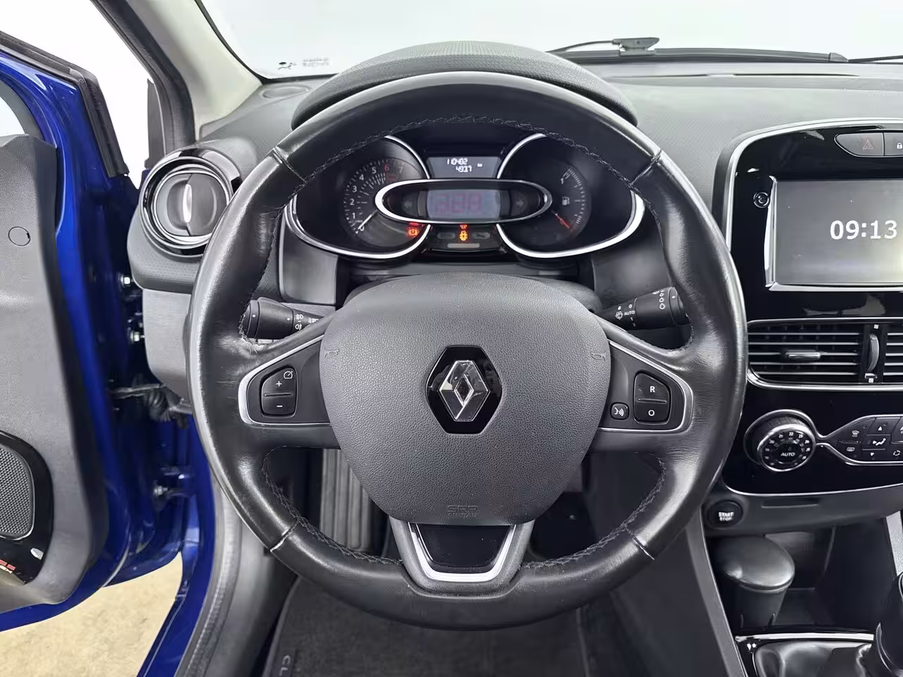 Renault Clio Estate 1.2 TCe 120Pk Intens | Climate Control | Navigatie | Cruise Control | Parkeersensoren incl