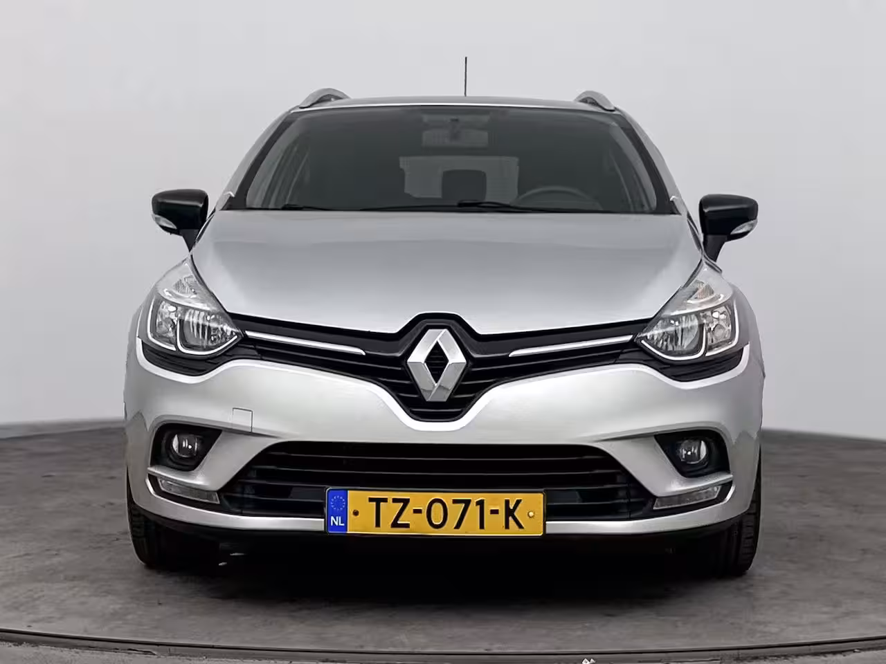 Renault Clio Estate 0.9 TCe 90Pk Limited | Navigatie | Parkeersensoren Achter | Keyless Entry | Trekhaak | Cru