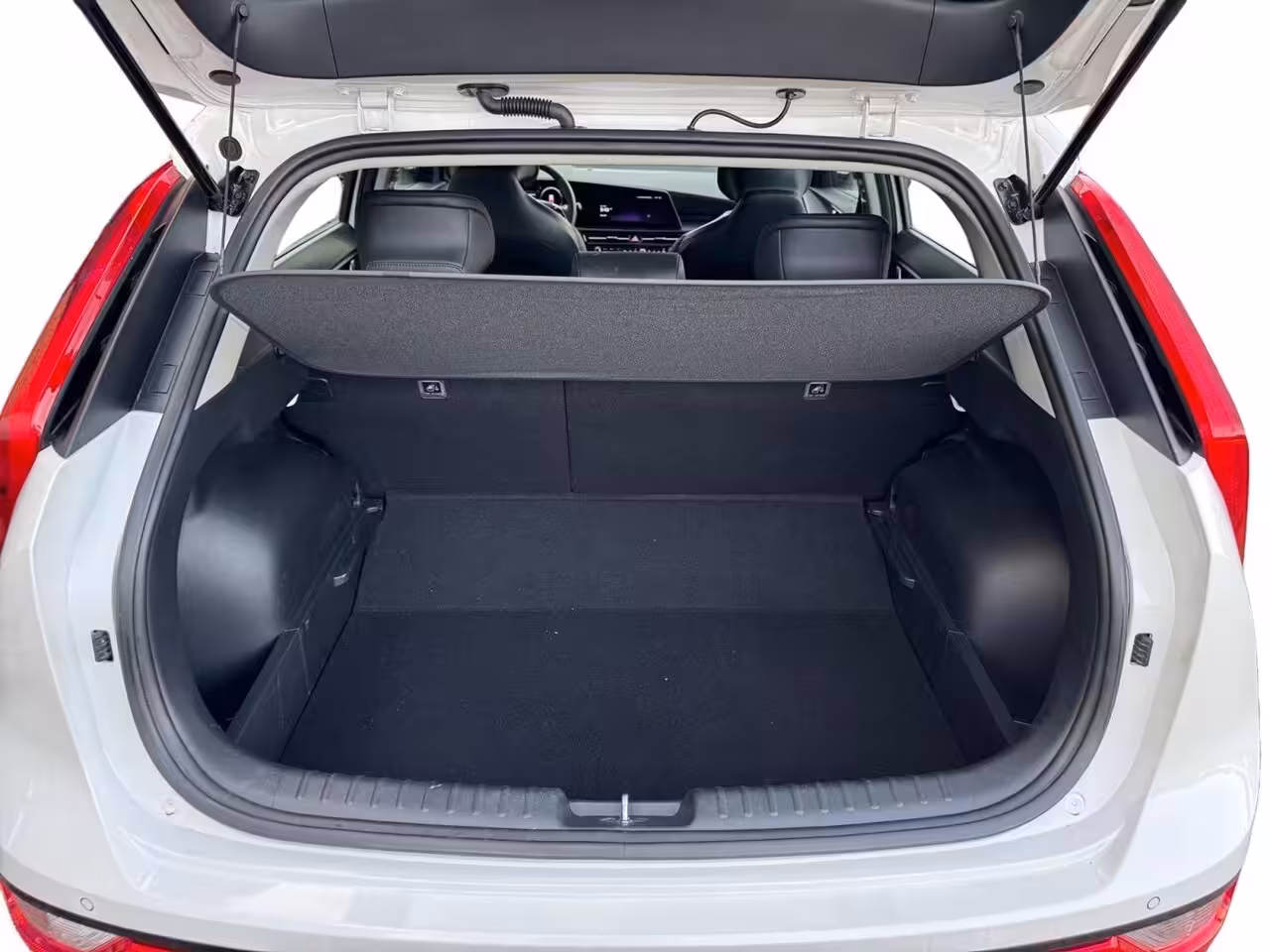 Kia Niro EV DynamicLine 64.8 kWh | Navigatie | LM-Velgen | Climate control | adaptieve cruise control