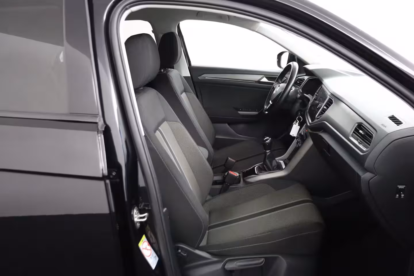 Volkswagen T-Roc 1.5 TSI Sport Business R | Airco | Cruise Control | Trekhaak 1500 KG |