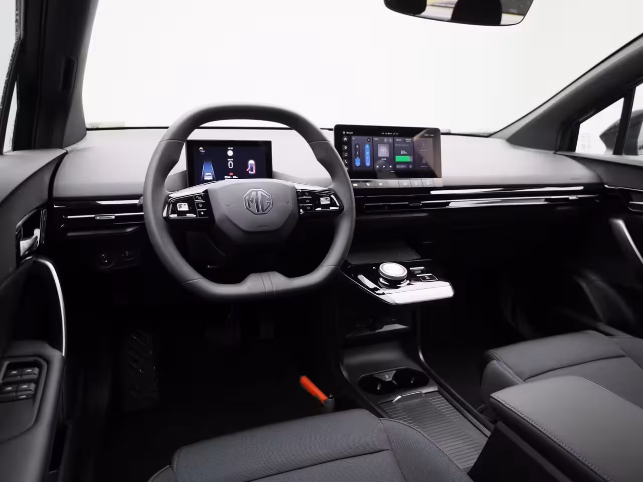 MG MG4 Standard 51 kWh | UNIEKE KM STAND | Adaptive Cruise Control | Carplay | Parkeersensoren |