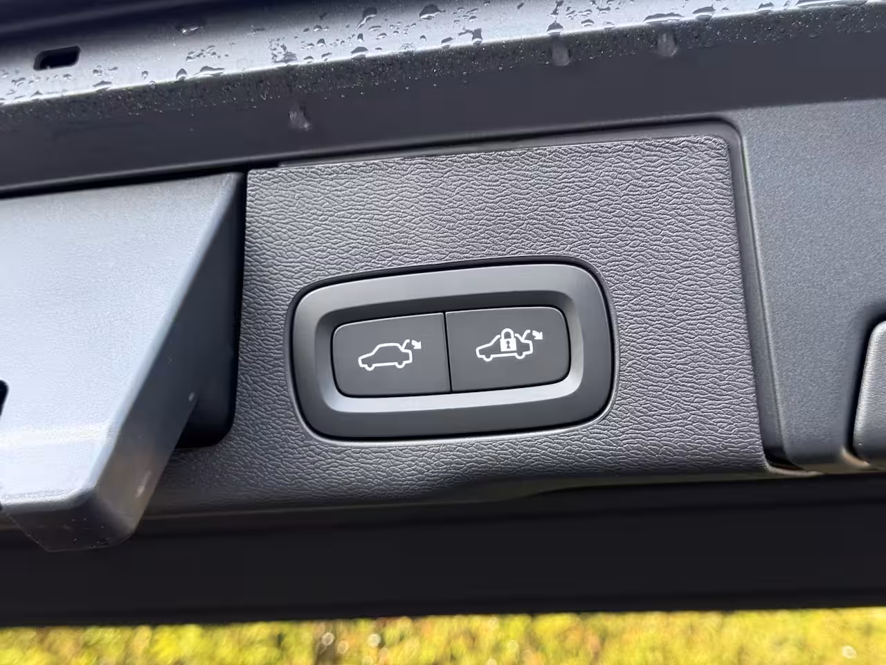 Volvo XC60 2.0 T6 Plug-in hybrid AWD Business Edition