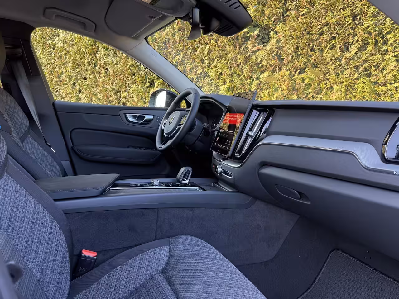 Volvo XC60 2.0 T6 Plug-in hybrid AWD Business Edition