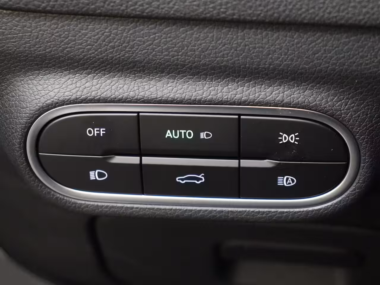 Smart #1 1 Premium / Stoelverwarming / Achteruitrijcamera / Glasdak / Elektrische-Stoelen / Apple-c