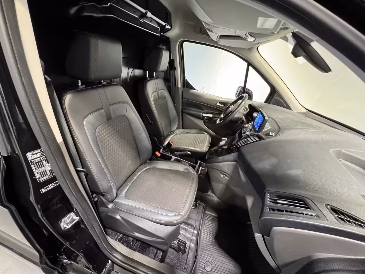 Ford Transit Connect 1.5 EcoBlue L2 Sport Trekhaak | LM Velgen 17" | Cruise Control | Voorstoelen Verwarmd | Vo