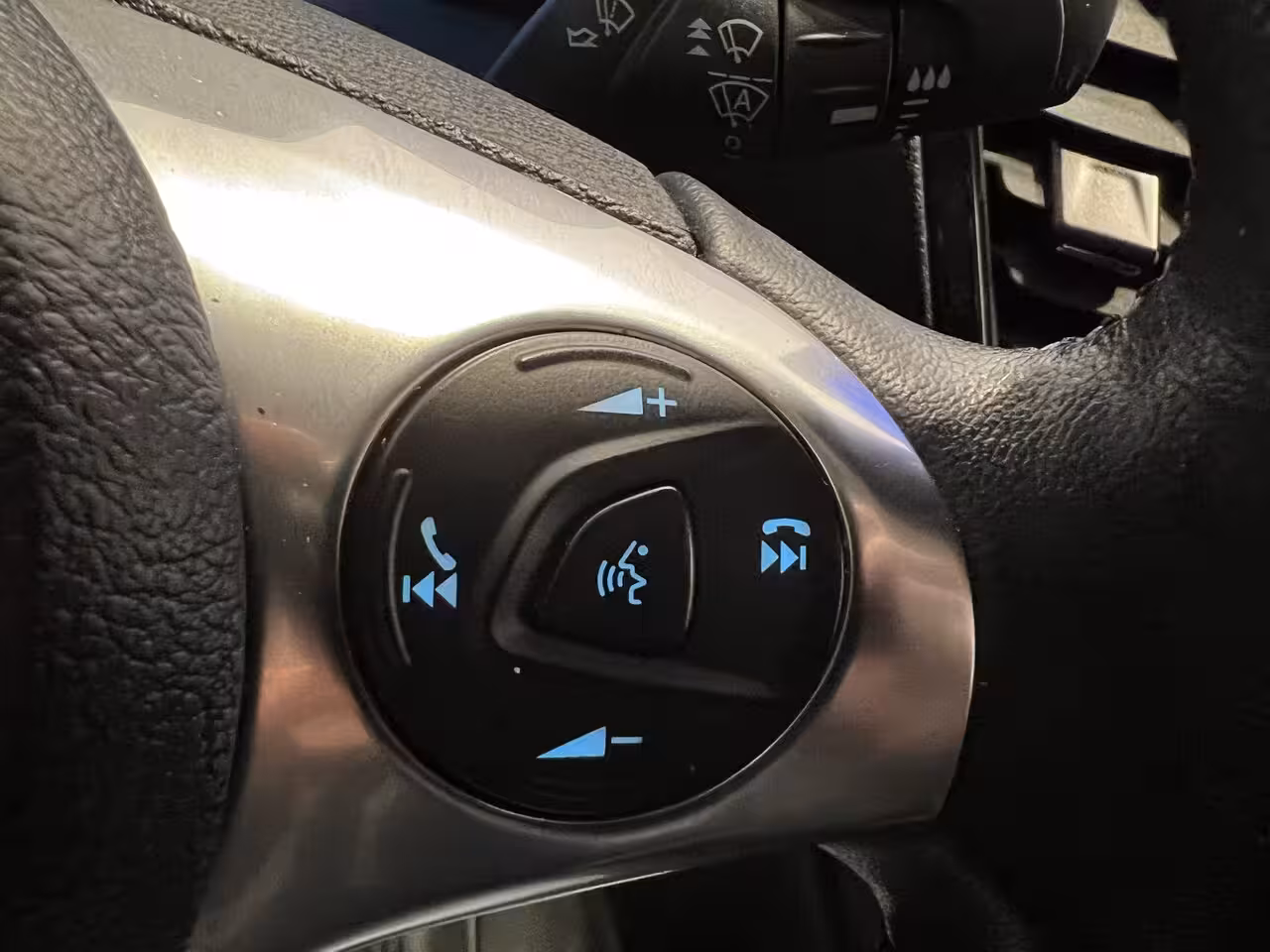 Ford Transit Connect 1.5 EcoBlue L2 Sport Trekhaak | LM Velgen 17" | Cruise Control | Voorstoelen Verwarmd | Vo