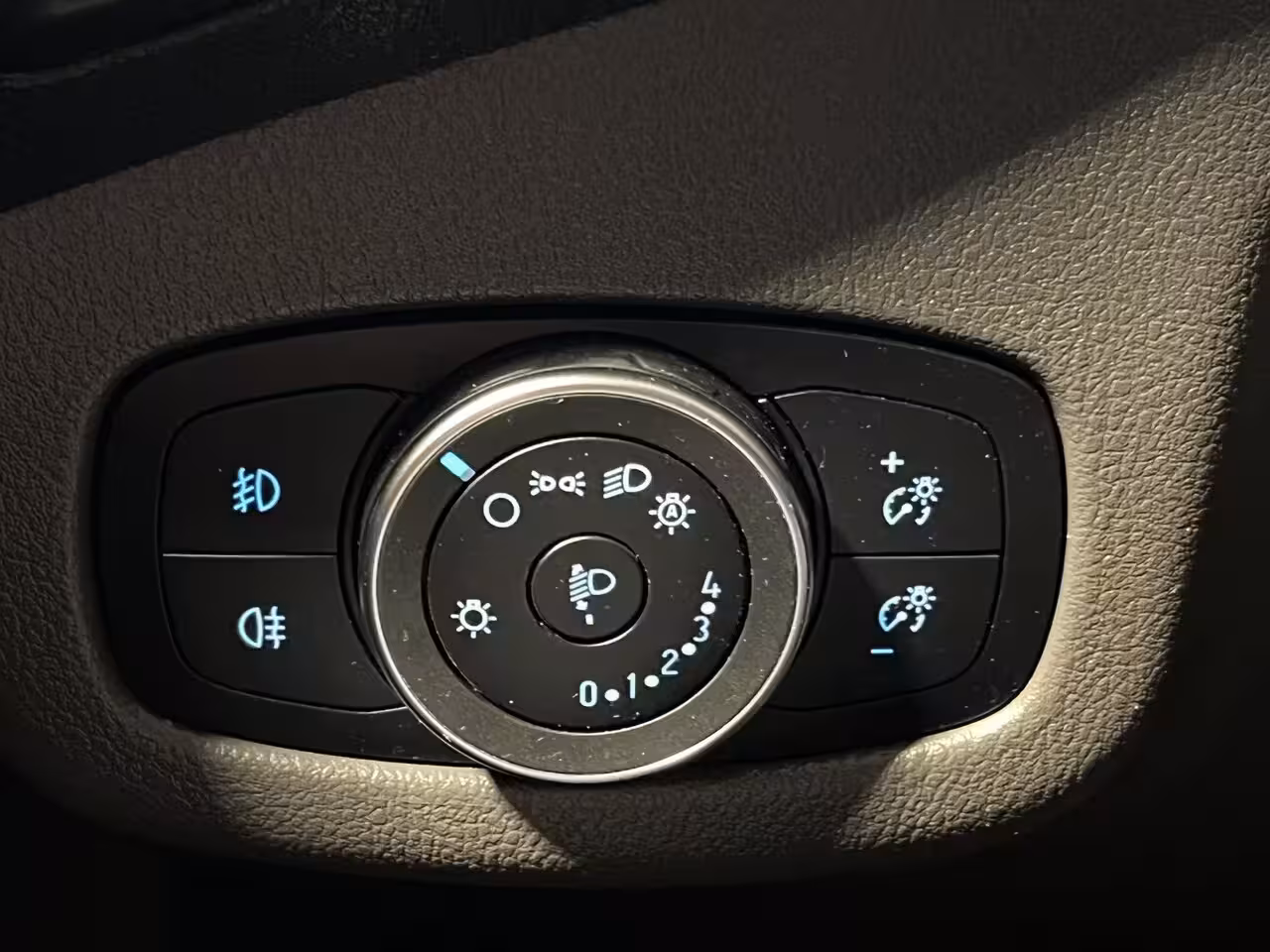 Ford Transit Connect 1.5 EcoBlue L2 Sport Trekhaak | LM Velgen 17" | Cruise Control | Voorstoelen Verwarmd | Vo