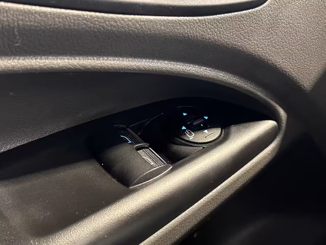 Ford Transit Connect 1.5 EcoBlue L2 Sport Trekhaak | LM Velgen 17" | Cruise Control | Voorstoelen Verwarmd | Vo