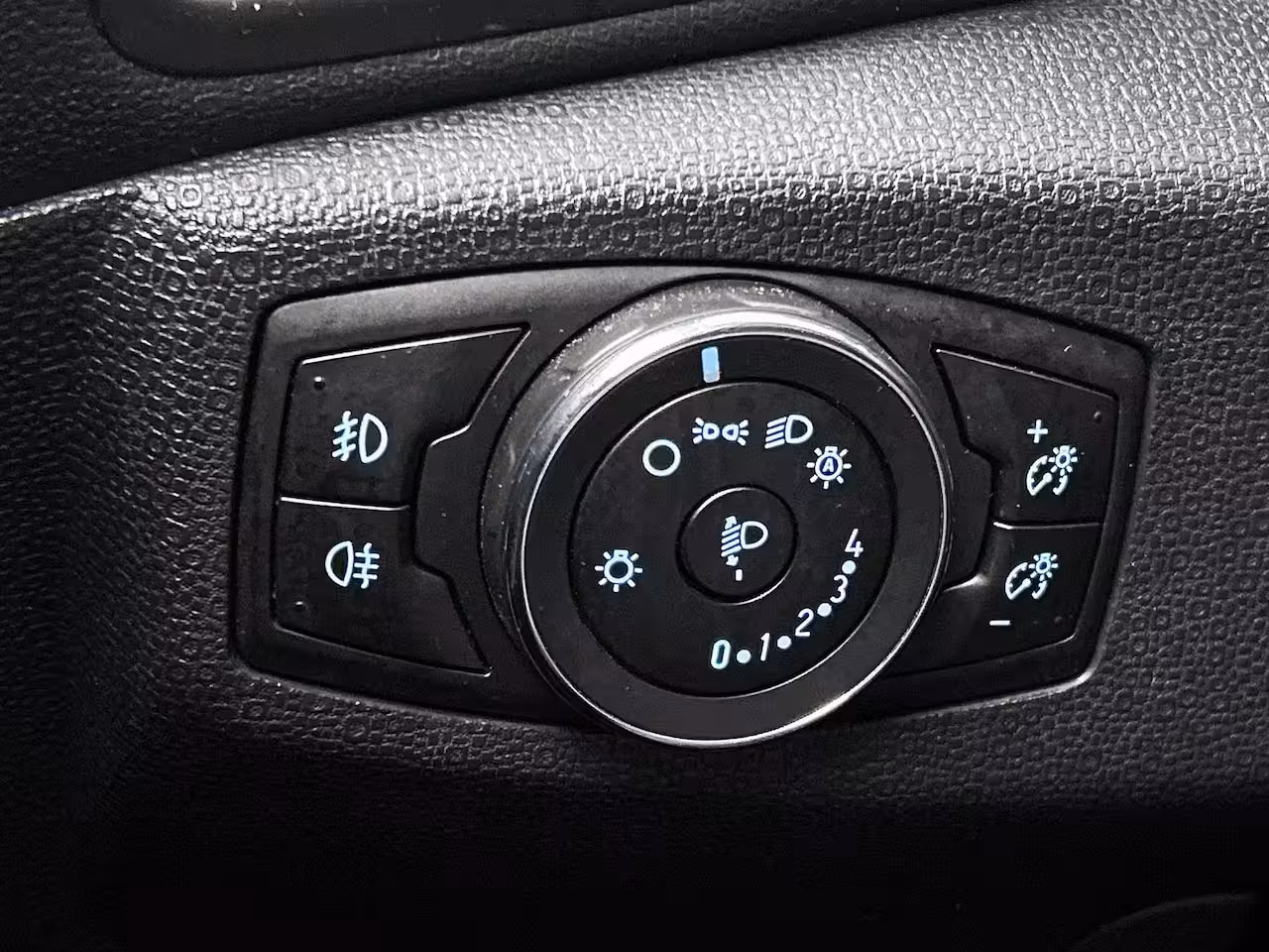 Ford EcoSport 1.0 EcoBoost ST-Line Black | TREKHAAK | WINTERPACK | Cruise Control | Navigatie | Start/St