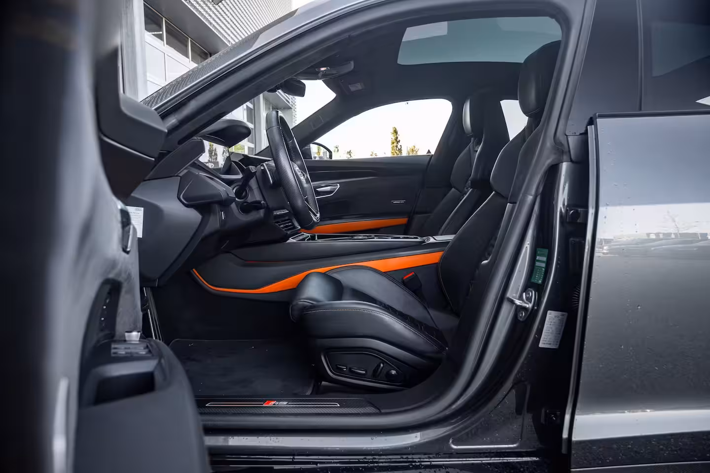 Audi e-tron GT RS Edition One 650PK 93 kWh | Adaptief demping systeem | Cruise control adaptief met Stop&