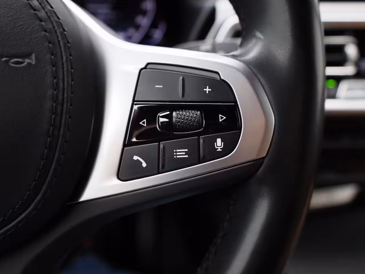 BMW iX3 Executive 80 kWh | 100 % SOH | M-SPORT | TREKHAAK | PANORAMA-SCHUIFDAK | LEER | CAMERA | S
