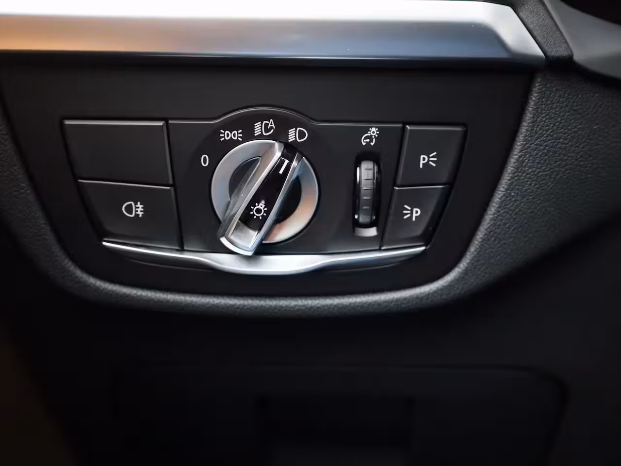 BMW iX3 Executive 80 kWh | 100 % SOH | M-SPORT | TREKHAAK | PANORAMA-SCHUIFDAK | LEER | CAMERA | S