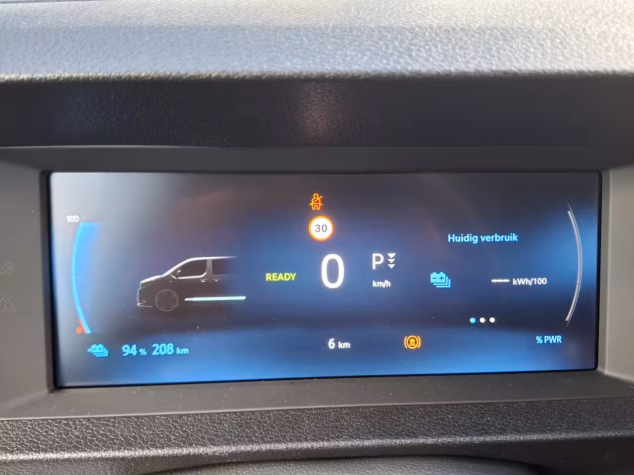 Toyota ProAce Electric Worker 50 kWh | Android/Apple Carplay | Achteruitrijcamera | Parkeersensoren Achter | Cruise Cont