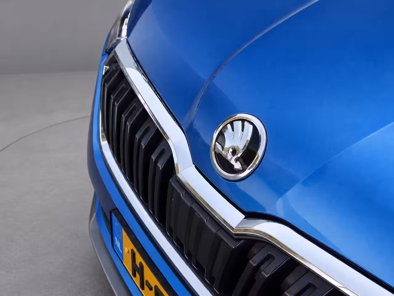 Skoda Kamiq 1.0 TSI Sport Business | Clima | Cruise | Apple carplay/Navi | Stoelverwarming | PDC |