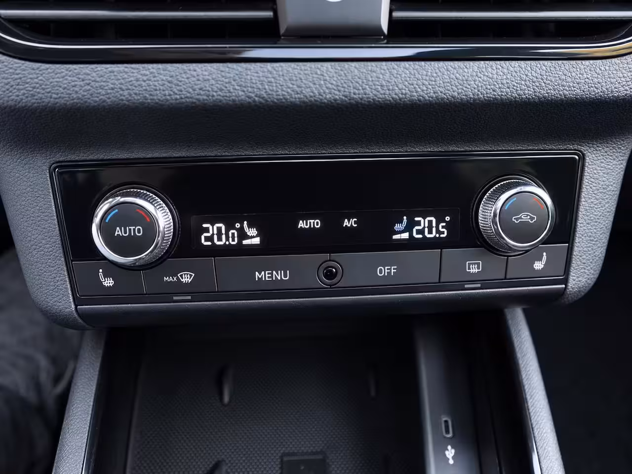 Skoda Kamiq 1.0 TSI Sport Business | Clima | Cruise | Apple carplay/Navi | Stoelverwarming | PDC |