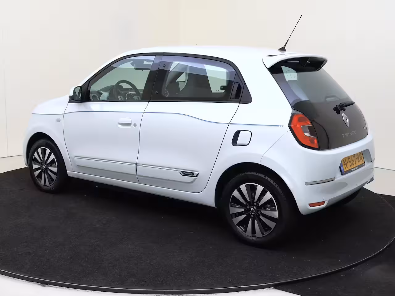 Renault Twingo Z.E. R80 Intens | achteropkomend verkeer waarschuwing | airco automatisch | Apple Carplay/Andro