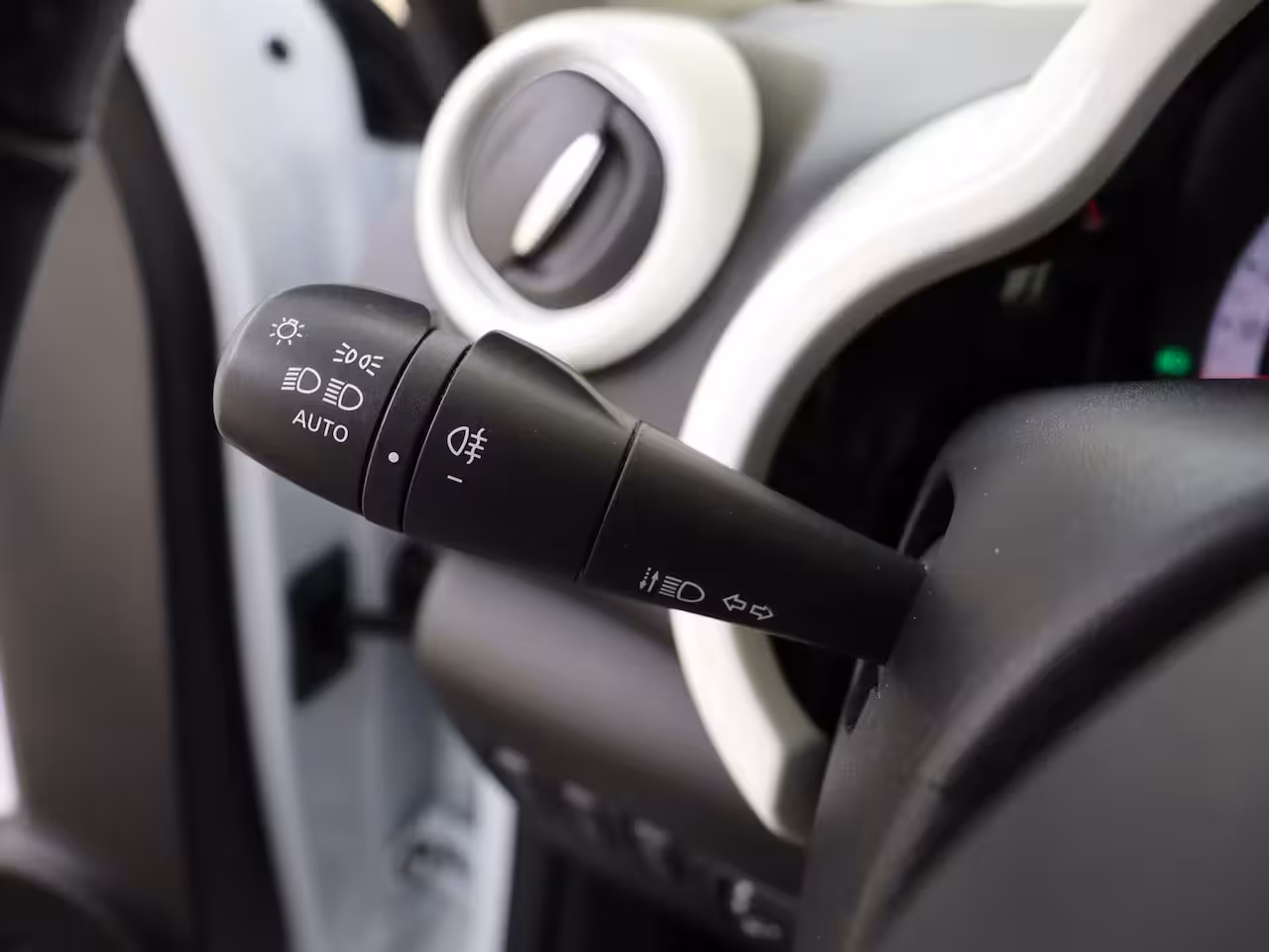 Renault Twingo Z.E. R80 Intens | achteropkomend verkeer waarschuwing | airco automatisch | Apple Carplay/Andro