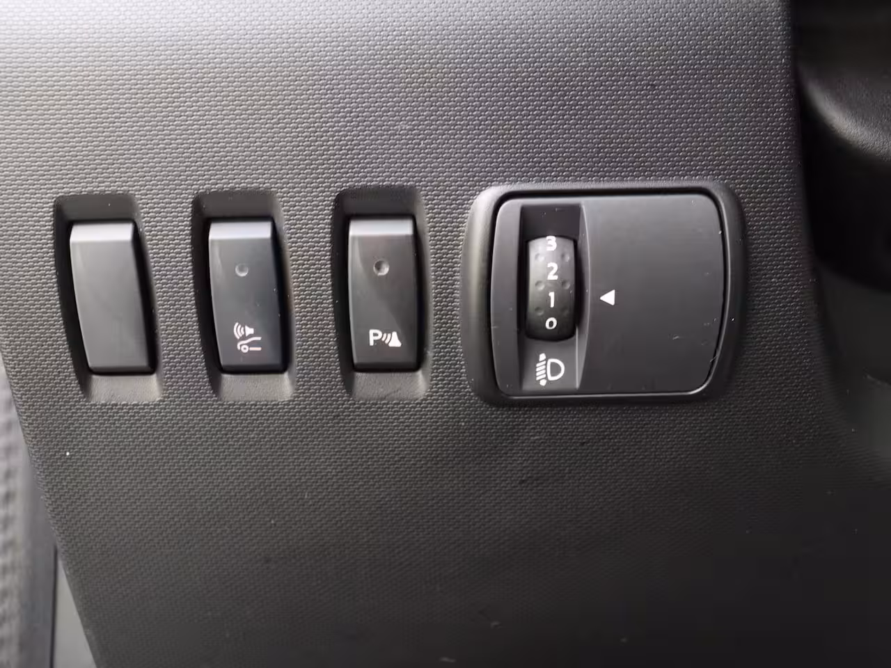 Renault Twingo Z.E. R80 Intens | achteropkomend verkeer waarschuwing | airco automatisch | Apple Carplay/Andro