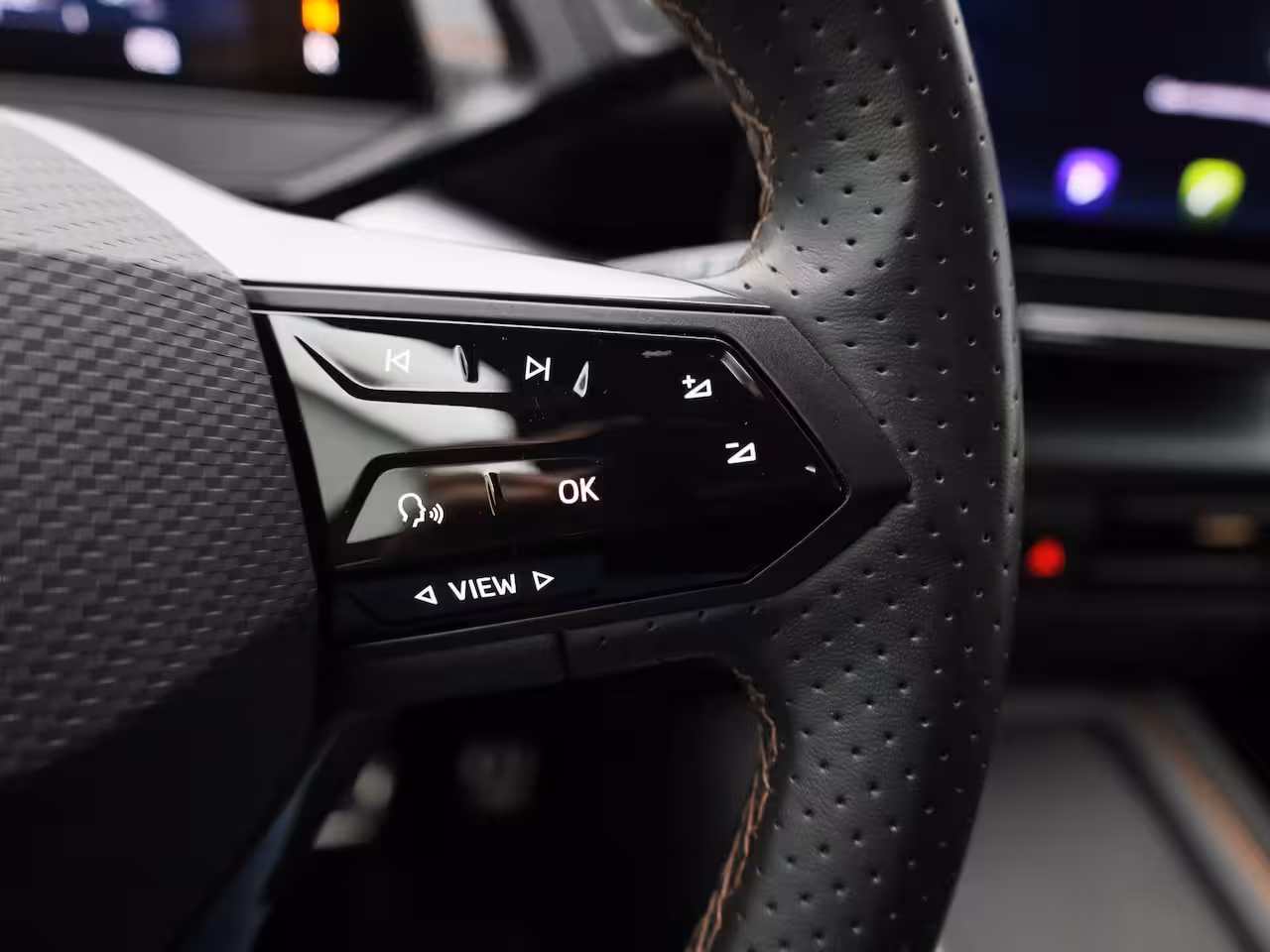 Cupra Born Business Plus 62 kWh ACHTERUITRIJCAMERA | ADAPTIVE CRUISE CONTROL | APPLE CARPLAY - ANDROI