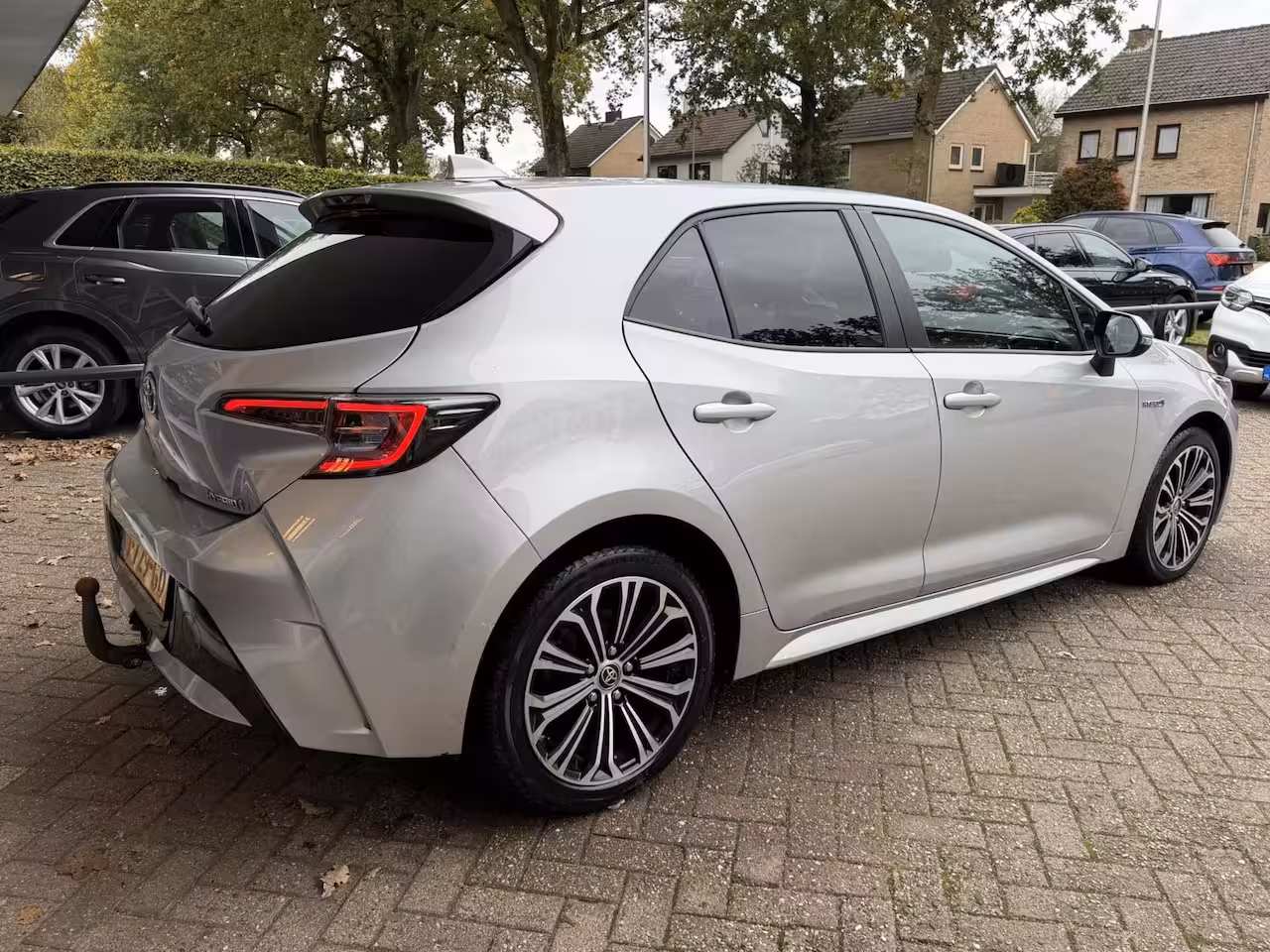 Toyota Corolla 1.8 Hybrid Active Camera, Bluetooth, LM