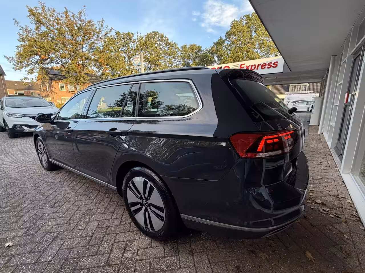 Volkswagen Passat Variant 1.4 TSI PHEV GTE Business Led, Climat, Camera, LM
