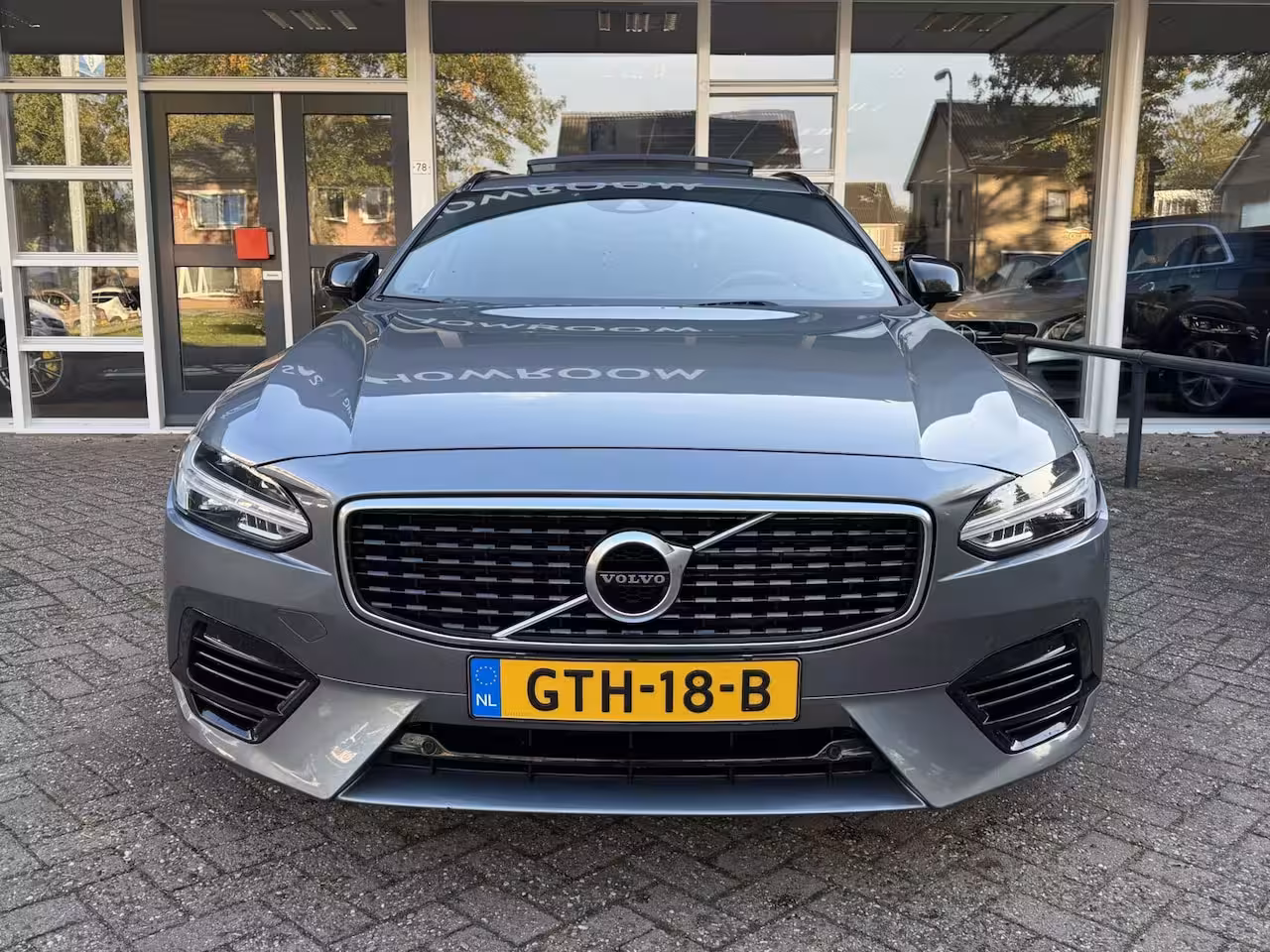 Volvo V90 2.0 T8 AWD R-Design Leer, Pano, Camera