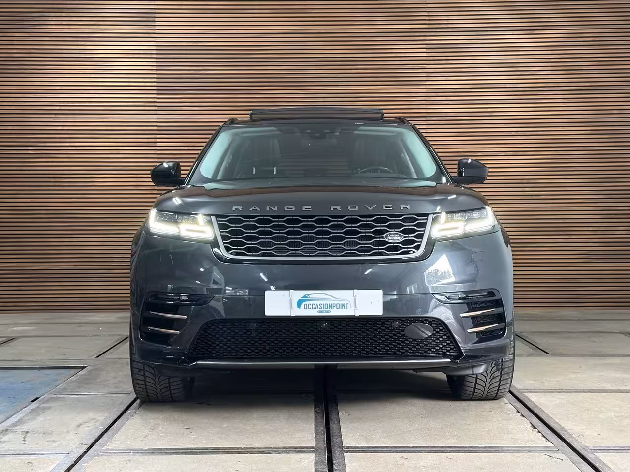 Land Rover Range Rover Velar 250PK| R-Dynamic SE| Virtual| Pano| Matrix LED| Ambient| Meridian| Winter Pack| 360°| ACC|