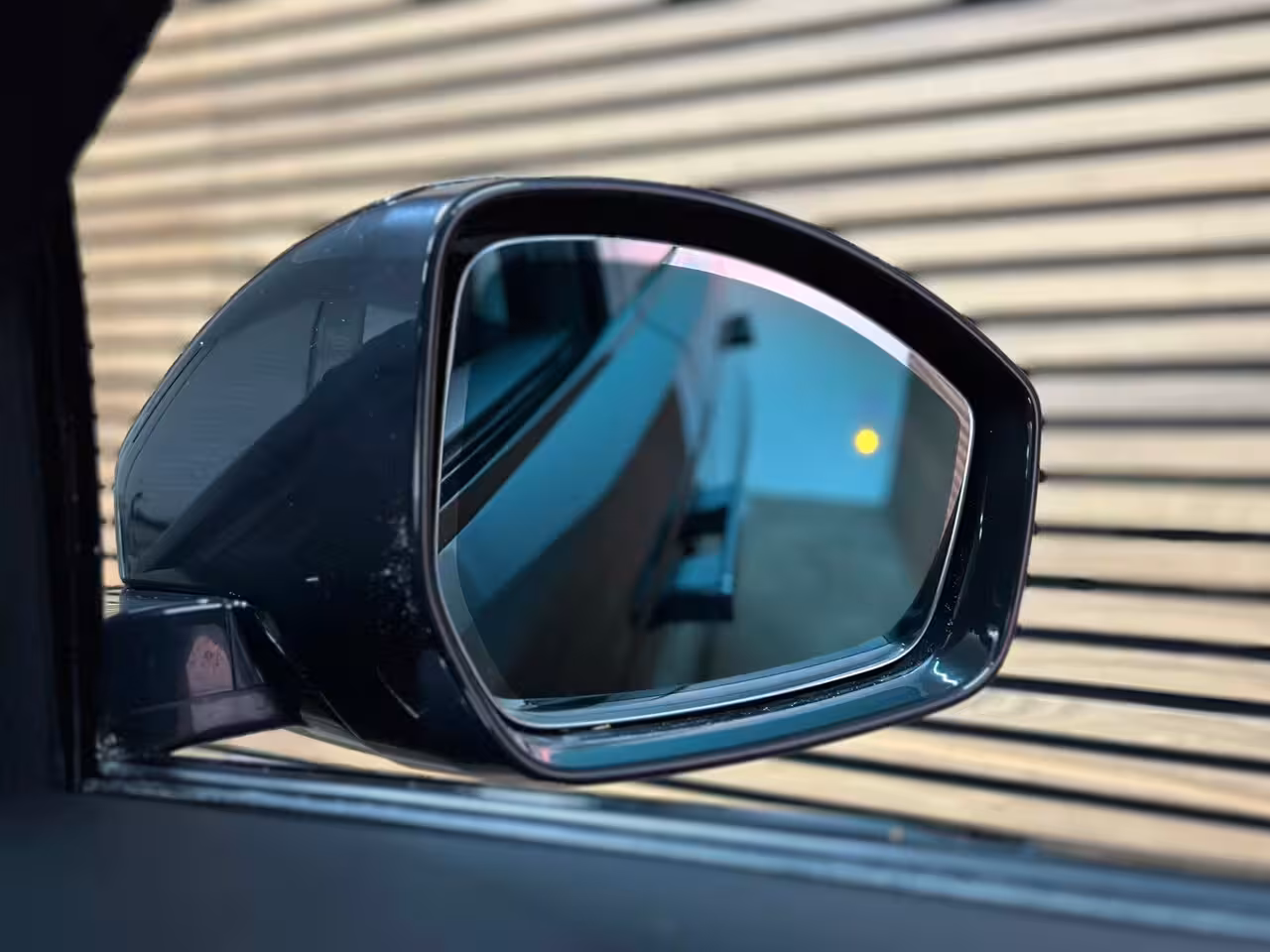 Land Rover Range Rover Velar 250PK| R-Dynamic SE| Virtual| Pano| Matrix LED| Ambient| Meridian| Winter Pack| 360°| ACC|