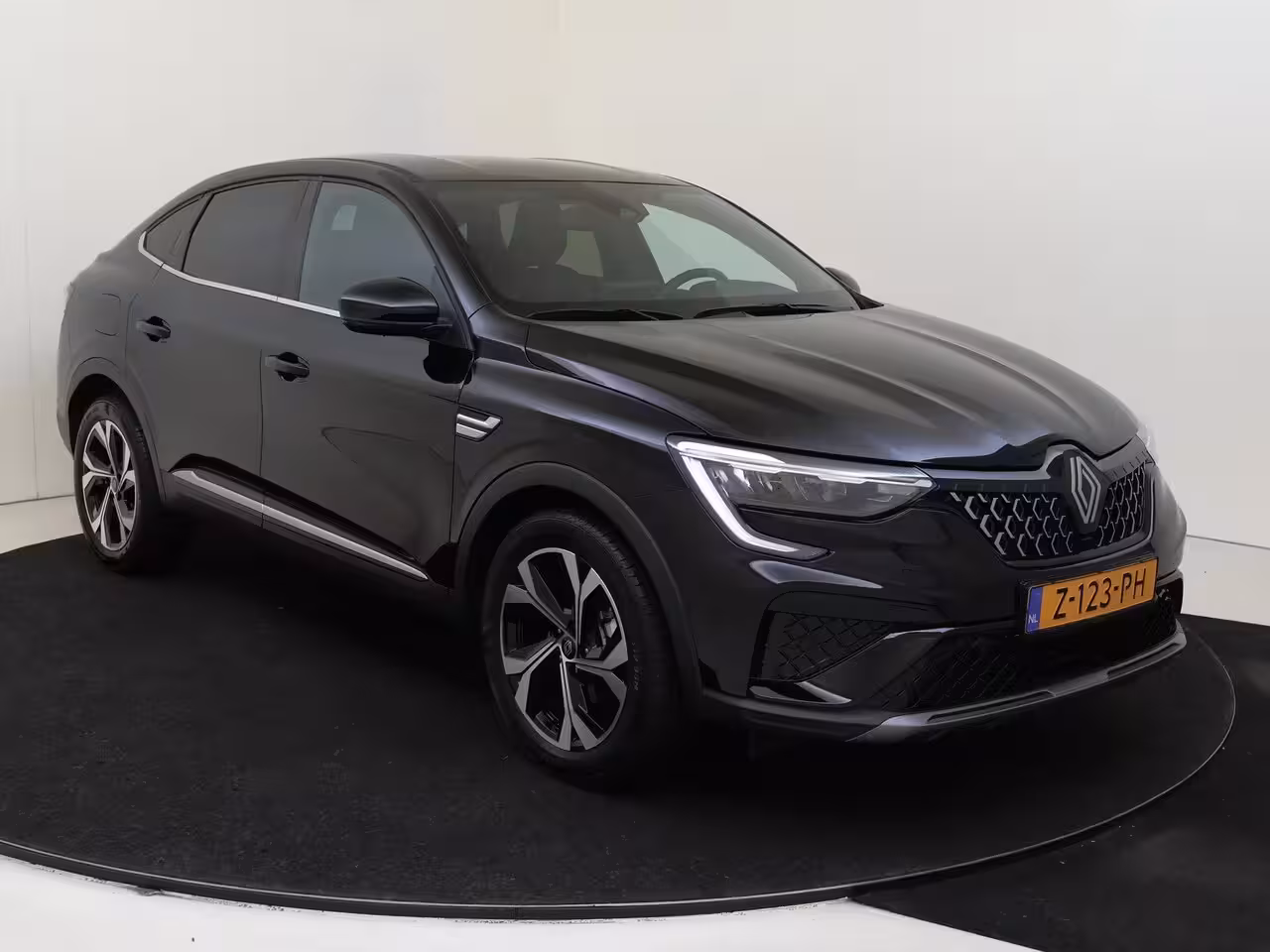 Renault Arkana 1.6 E-Tech full hybrid 145 techno | Navigatie | Apple & Android Carplay | Parkeersensoren