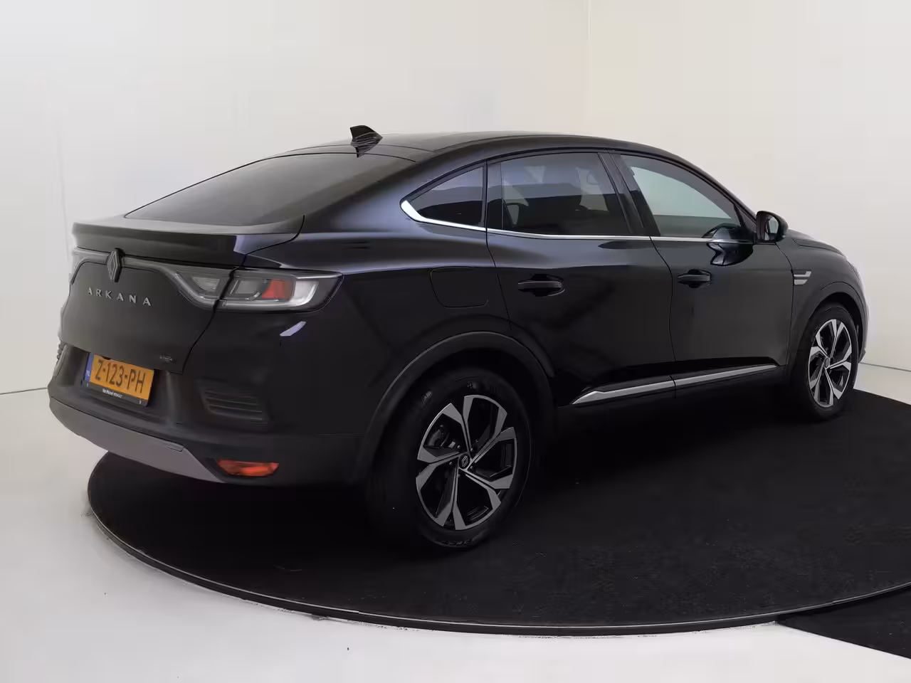 Renault Arkana 1.6 E-Tech full hybrid 145 techno | Navigatie | Apple & Android Carplay | Parkeersensoren
