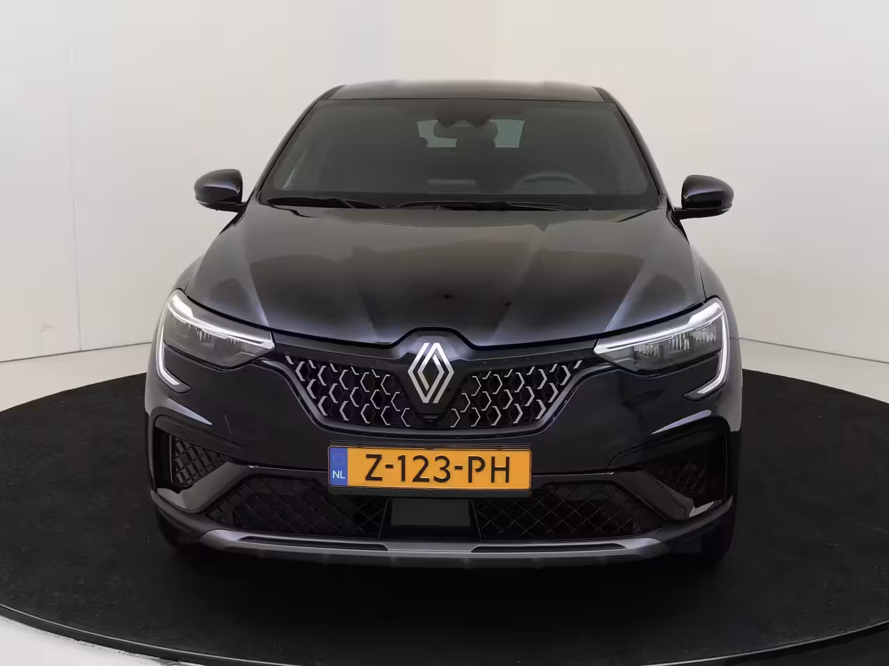 Renault Arkana 1.6 E-Tech full hybrid 145 techno | Navigatie | Apple & Android Carplay | Parkeersensoren