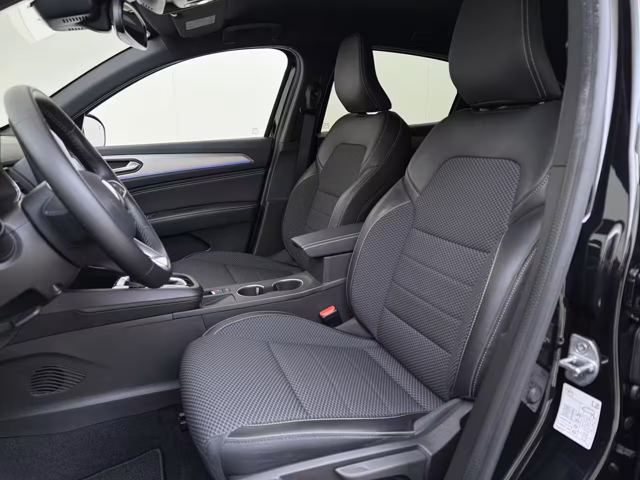 Renault Arkana 1.6 E-Tech full hybrid 145 techno | Navigatie | Apple & Android Carplay | Parkeersensoren