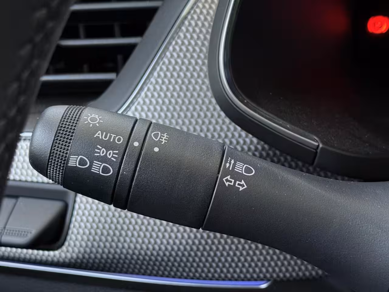 Renault Arkana 1.6 E-Tech full hybrid 145 techno | Navigatie | Apple & Android Carplay | Parkeersensoren