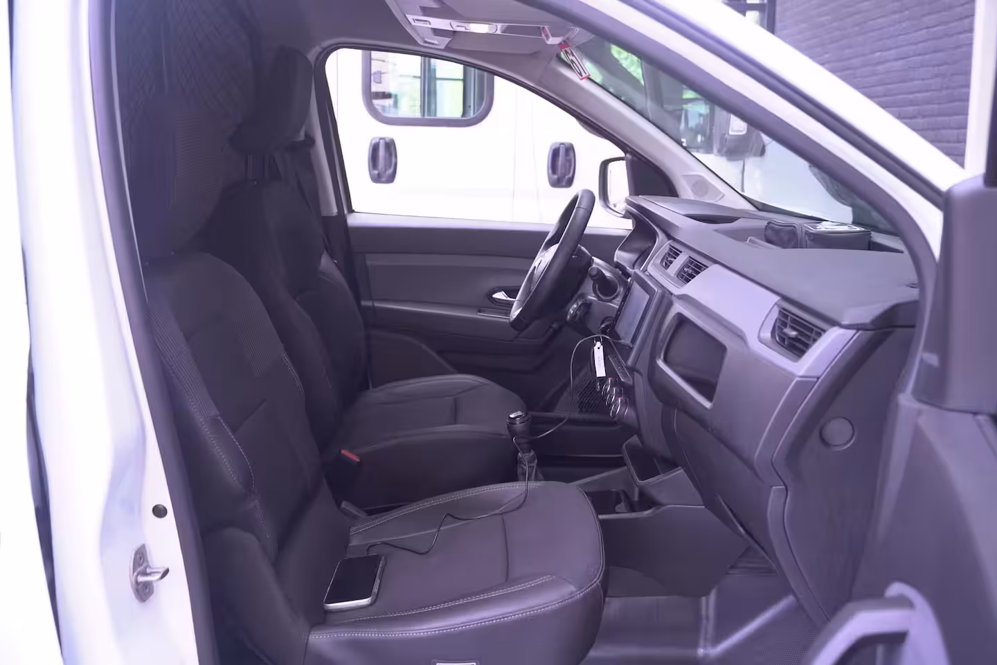 Renault Express 1.5 dCi 75 pk Airco, Apple Carplay, Elek. Pakket PDC achter