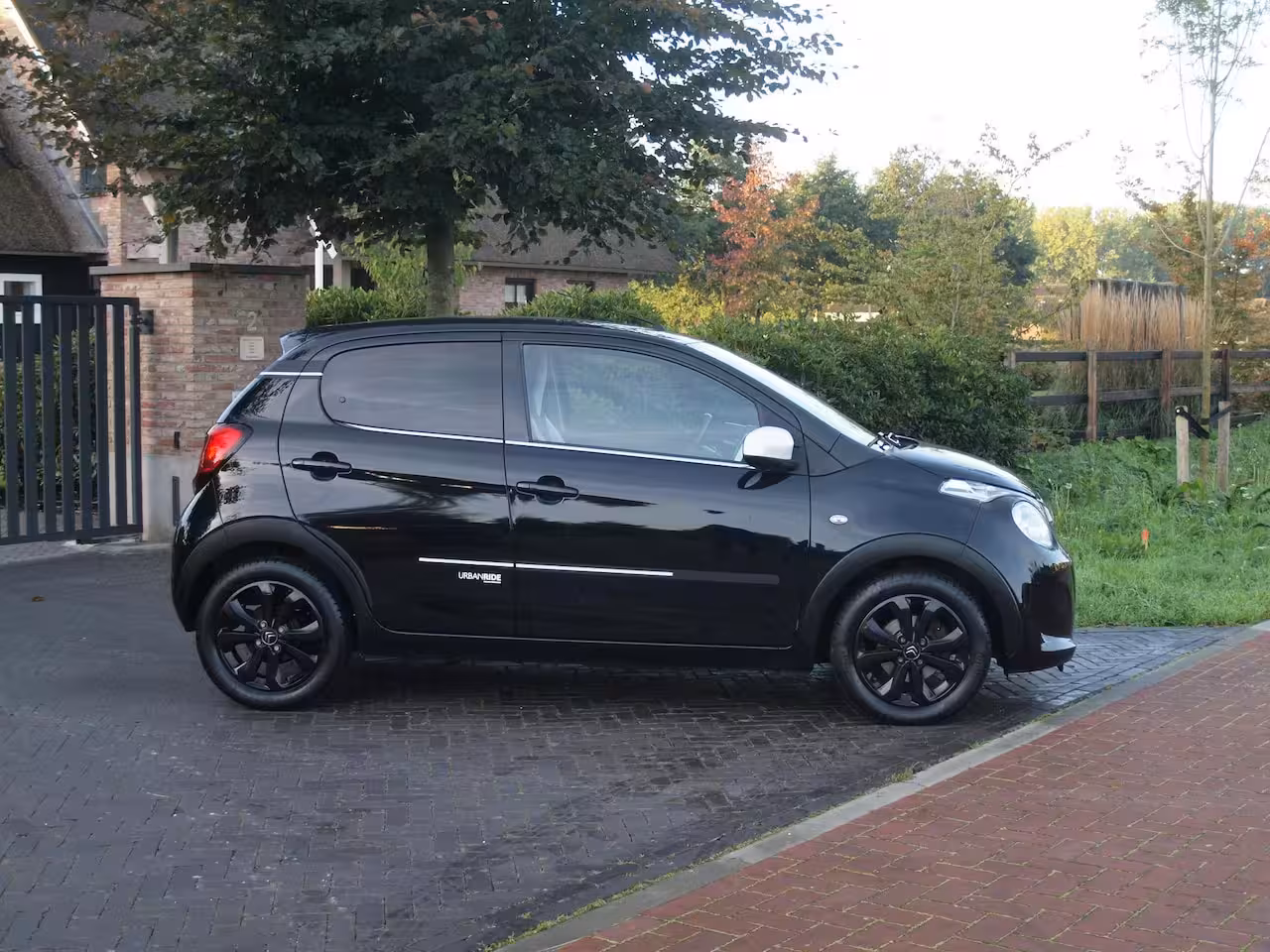 Citroën C1 1.0 VTi Urban Ride | Camera | 5-deurs | Airco | 15 Inch | NL-Auto |