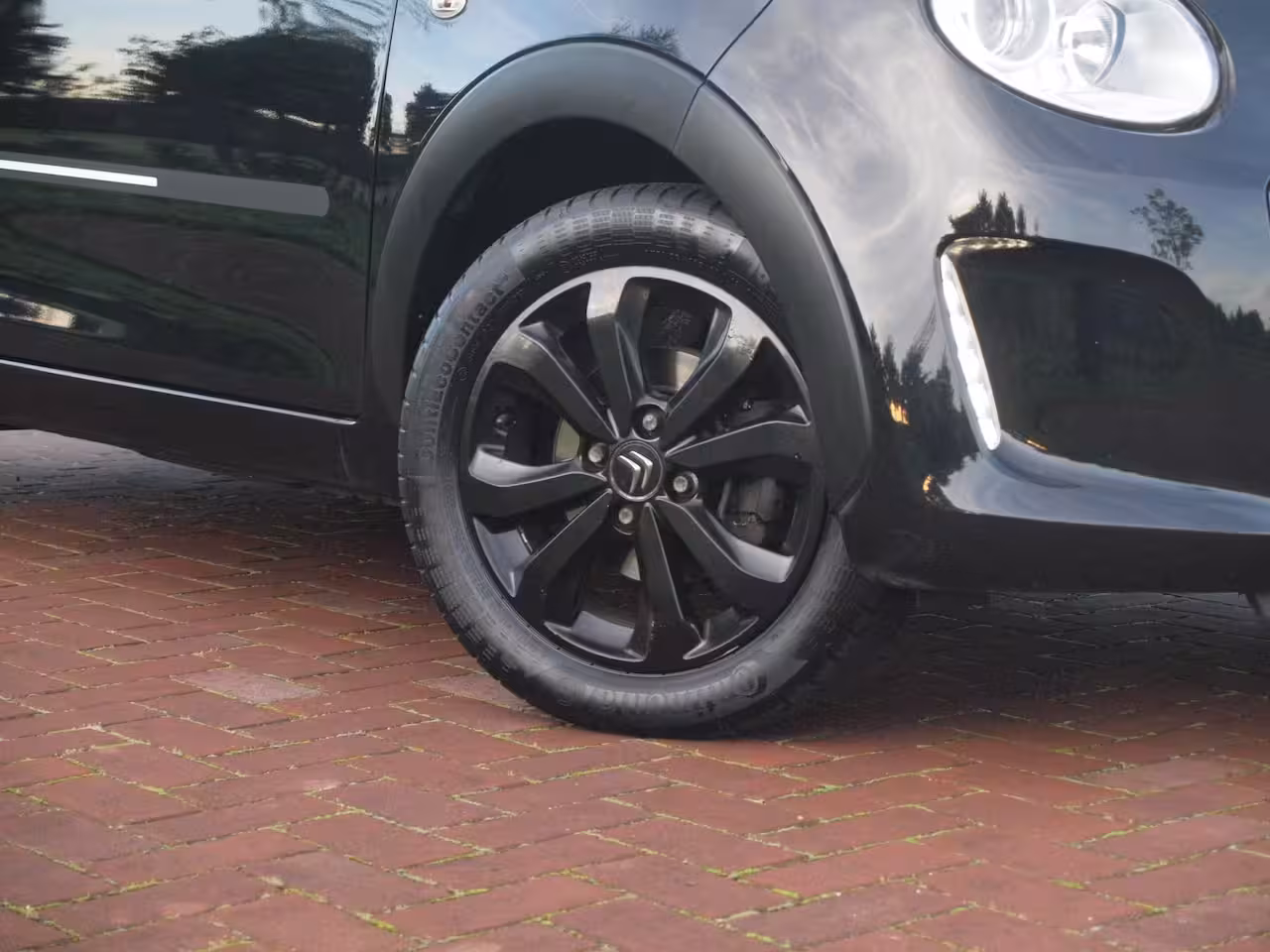 Citroën C1 1.0 VTi Urban Ride | Camera | 5-deurs | Airco | 15 Inch | NL-Auto |